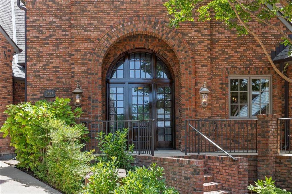 Fort Worth, TX 76109,4942 Westbriar Drive