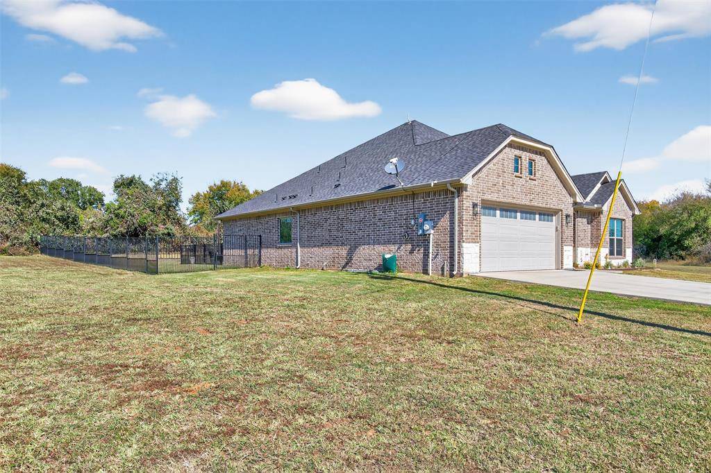 Whitney, TX 76692,22287 Westmeadow Drive