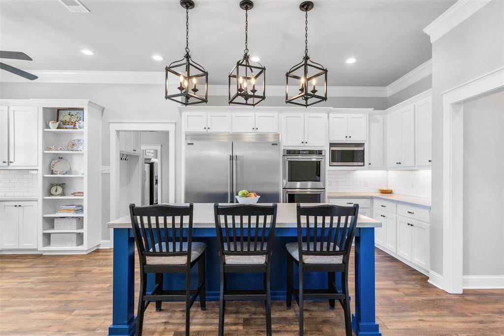 Franklin, TX 77856,1694 Henry Prairie Road