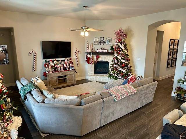 Argyle, TX 76226,1916 Quail Lane