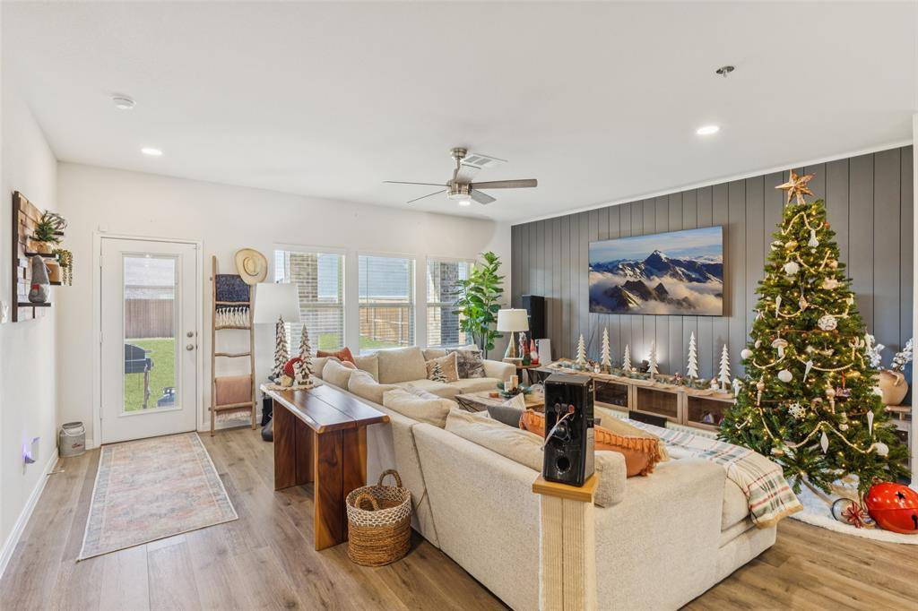 Little Elm, TX 75068,13408 Sueca Drive