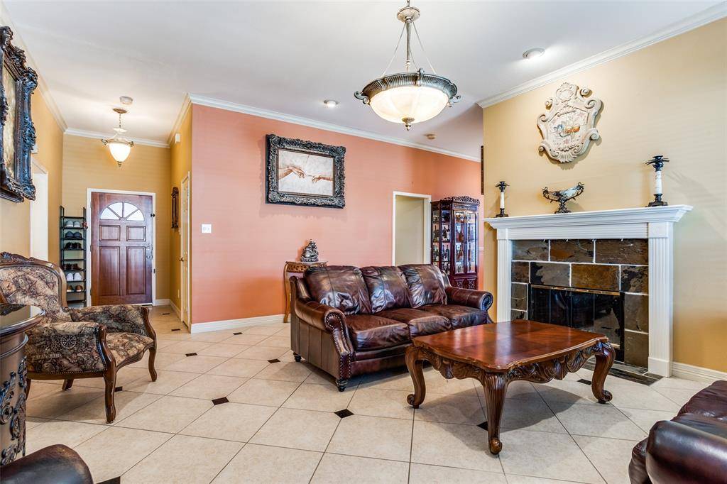 Garland, TX 75040,1805 Pecan View Drive