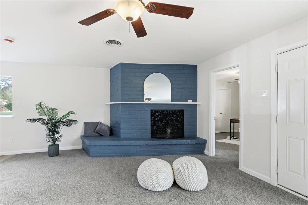 Fort Worth, TX 76119,2212 Briardale Road