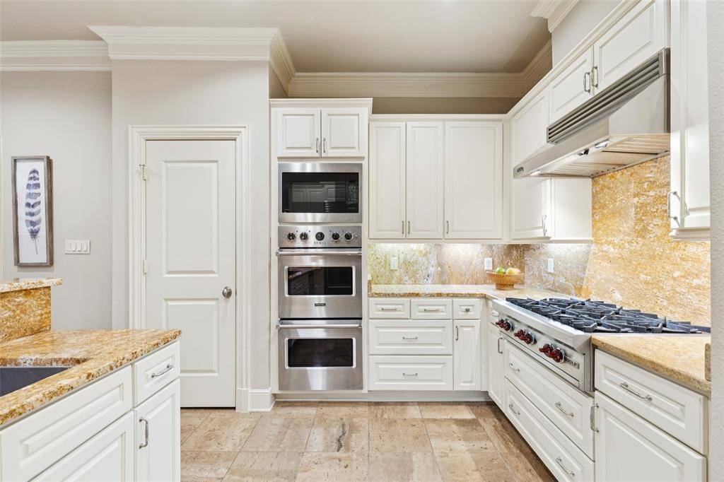 Dallas, TX 75219,4240 Prescott Avenue #5B