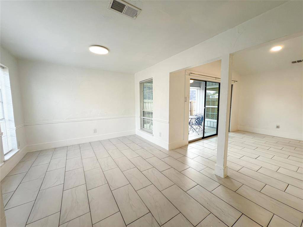 Dallas, TX 75240,7528 Thistle Lane