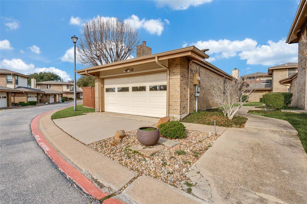 Bedford, TX 76021,18 Park Lane