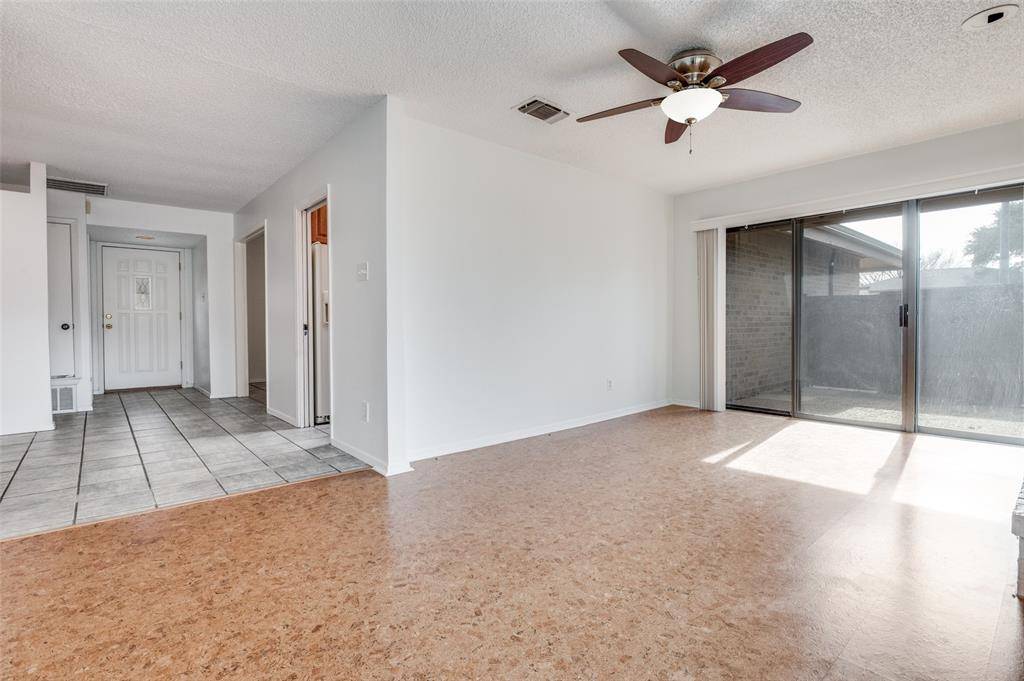 Bedford, TX 76021,18 Park Lane