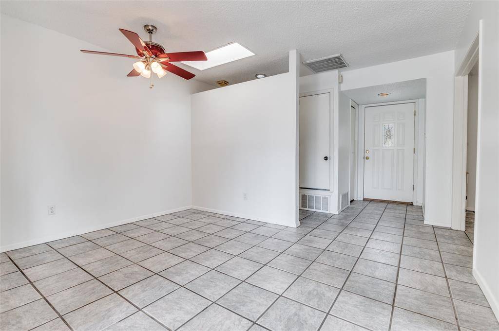 Bedford, TX 76021,18 Park Lane