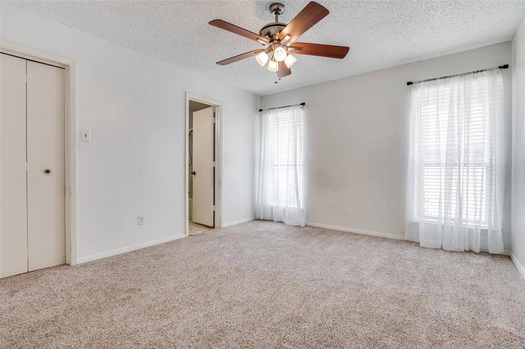 Bedford, TX 76021,18 Park Lane