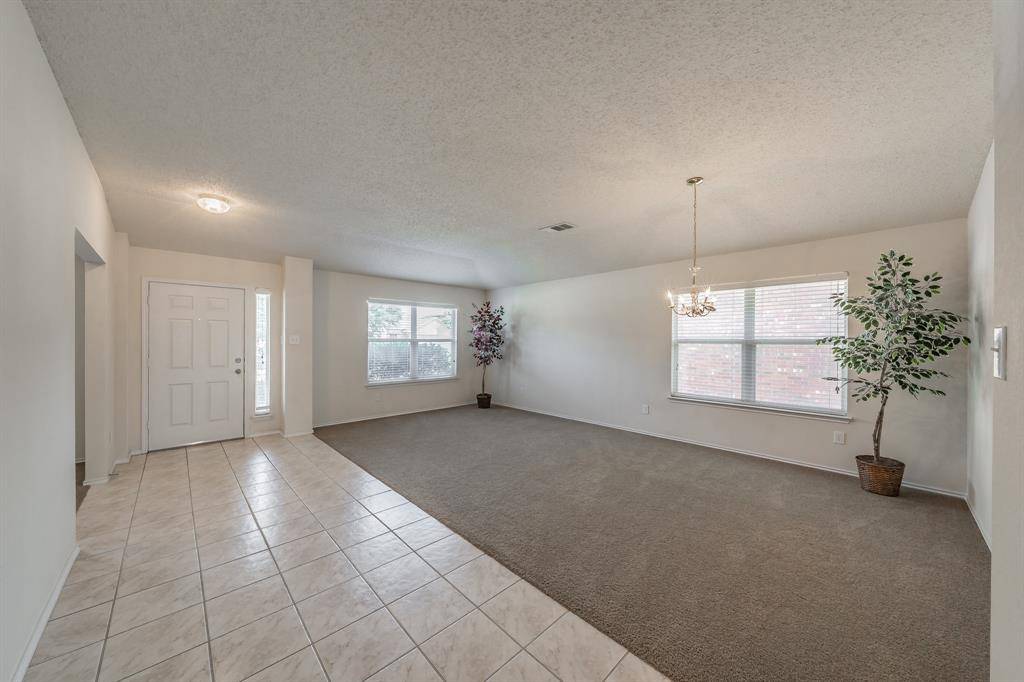 Grand Prairie, TX 75052,5319 Duval Drive