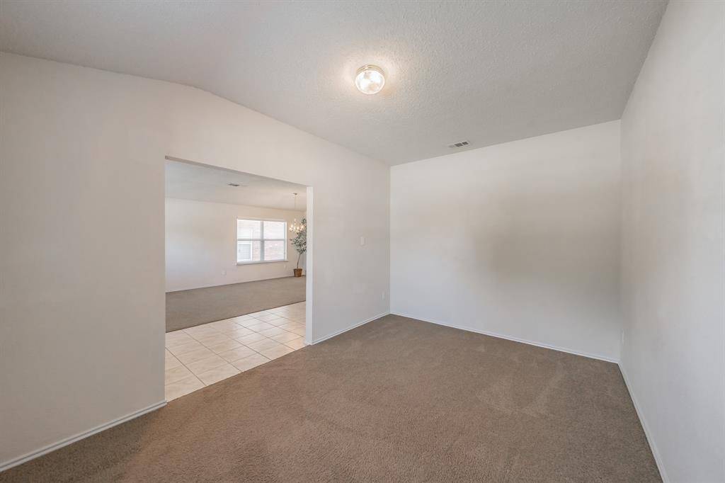 Grand Prairie, TX 75052,5319 Duval Drive