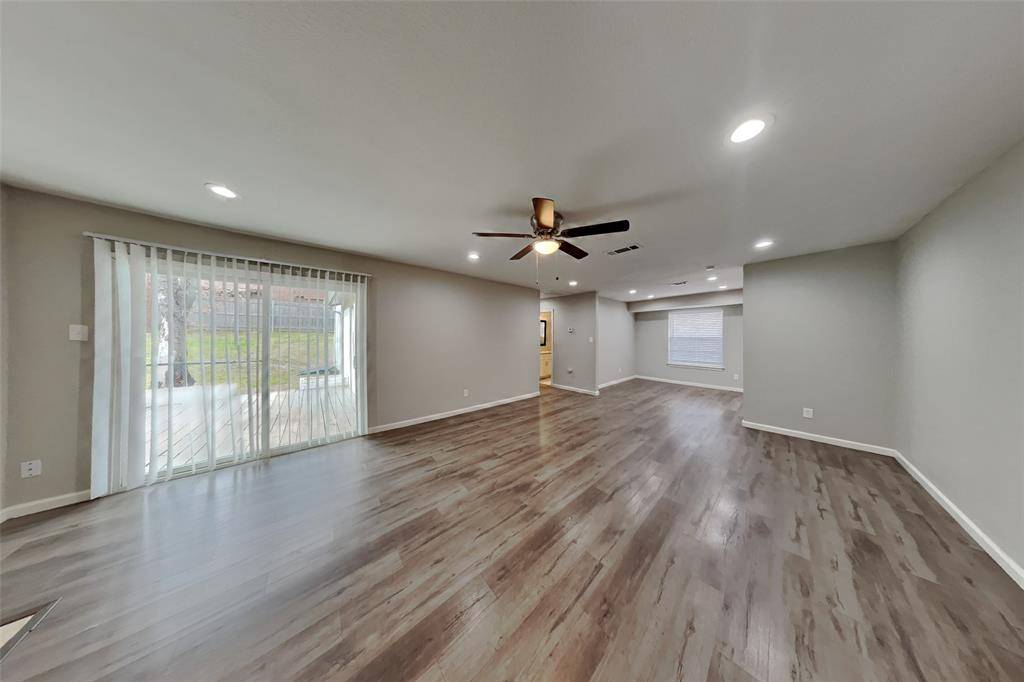 Arlington, TX 76016,3714 French Wood Drive