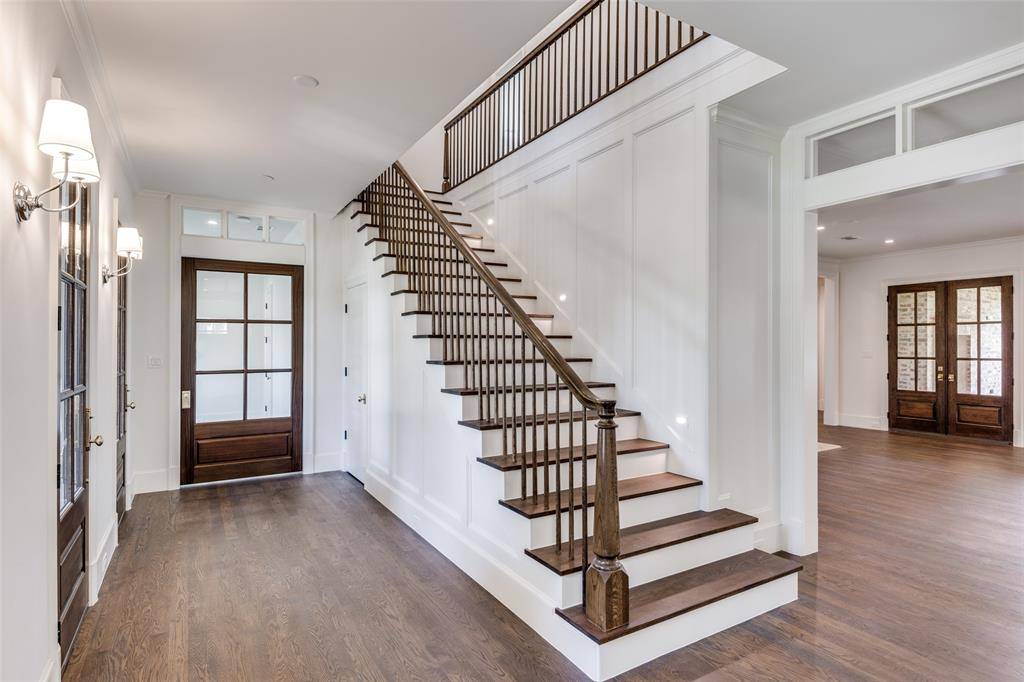 Dallas, TX 75225,7538 Centenary Avenue