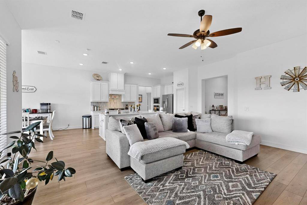 Ponder, TX 76259,205 Lakewood Lane