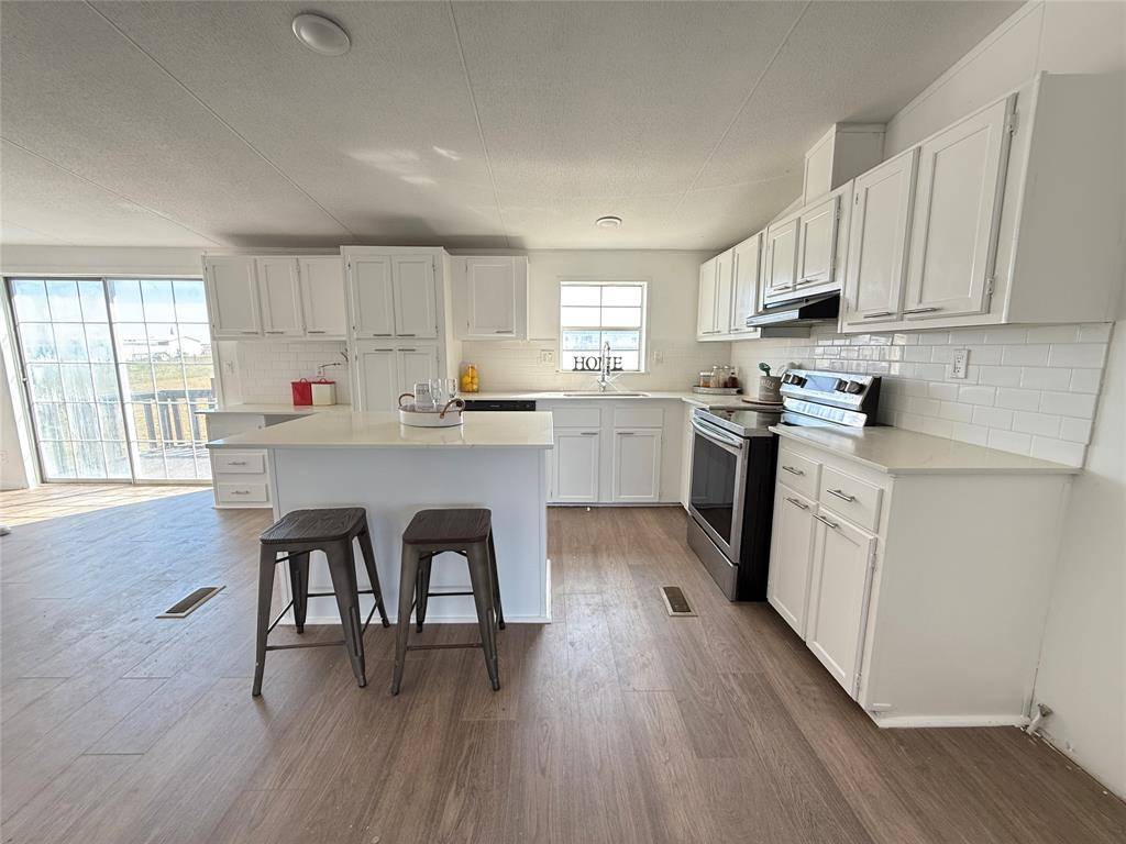 Rhome, TX 76078,835 Private Road 4732