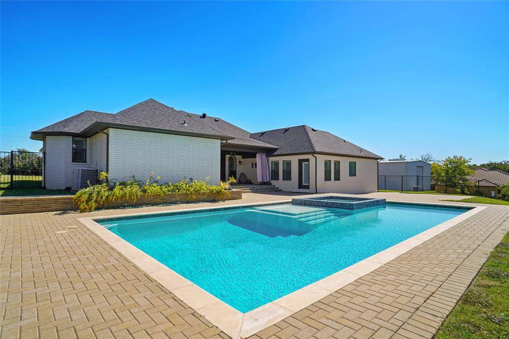 Westlake, TX 76262,13297 Roanoke Road