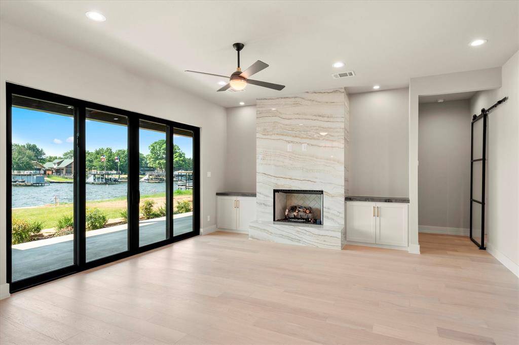 Tool, TX 75143,2565 Groves Court