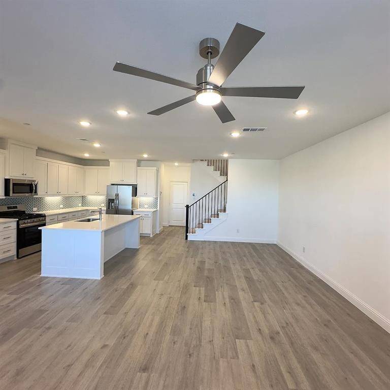 Frisco, TX 75035,9575 Speaker Drive