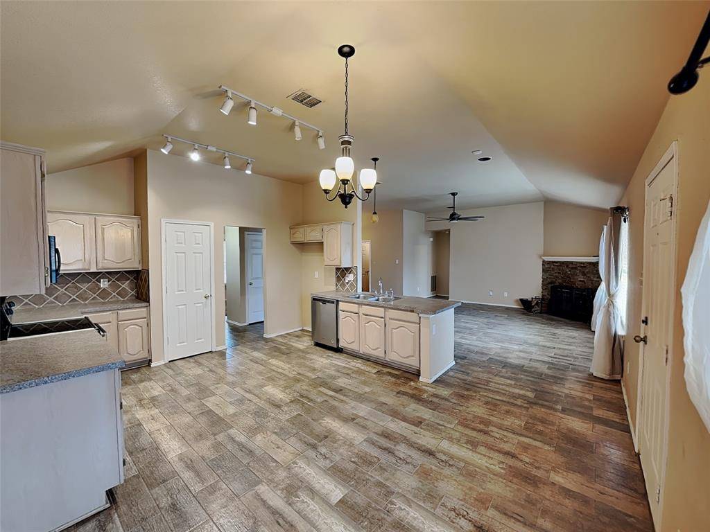 Saginaw, TX 76131,916 Silver Streak Drive