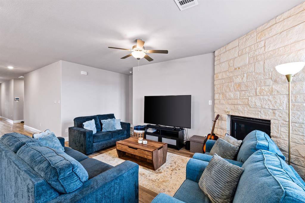 Corinth, TX 76210,2517 Amistad Lane