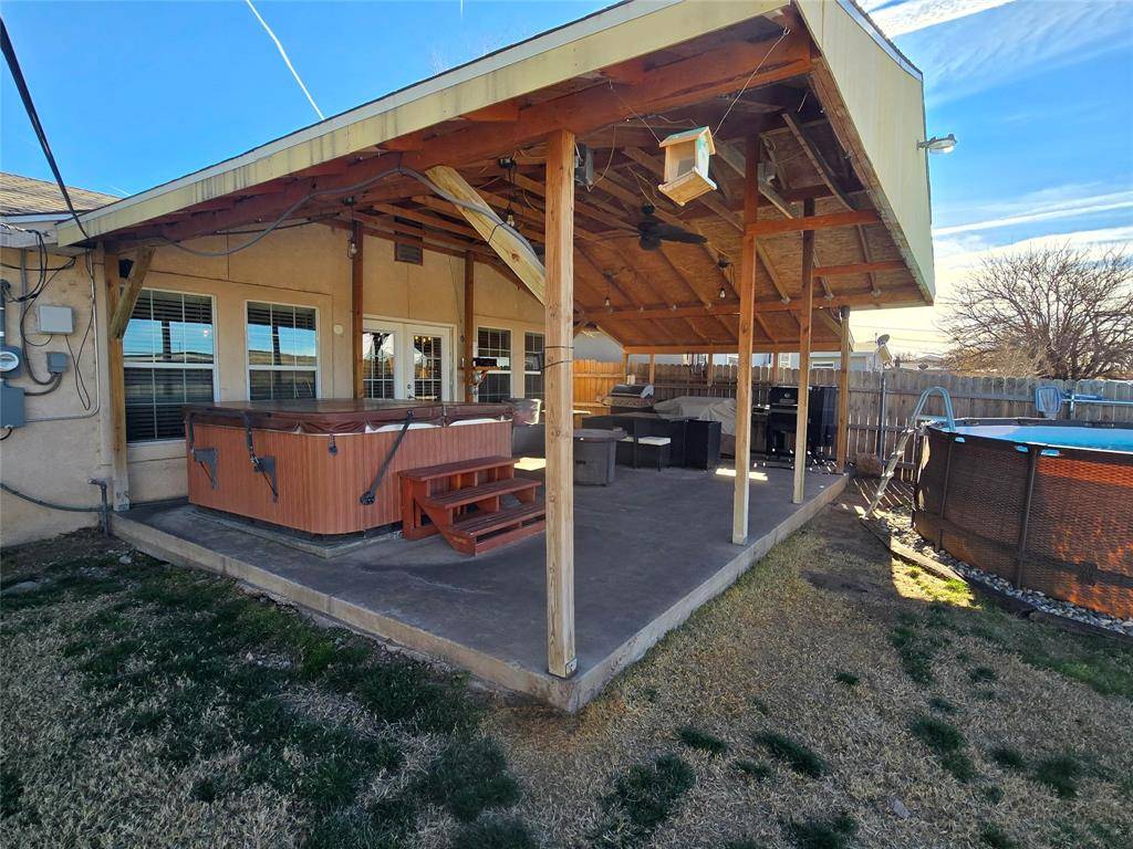 Borger, TX 79007,1121 Elmore Street