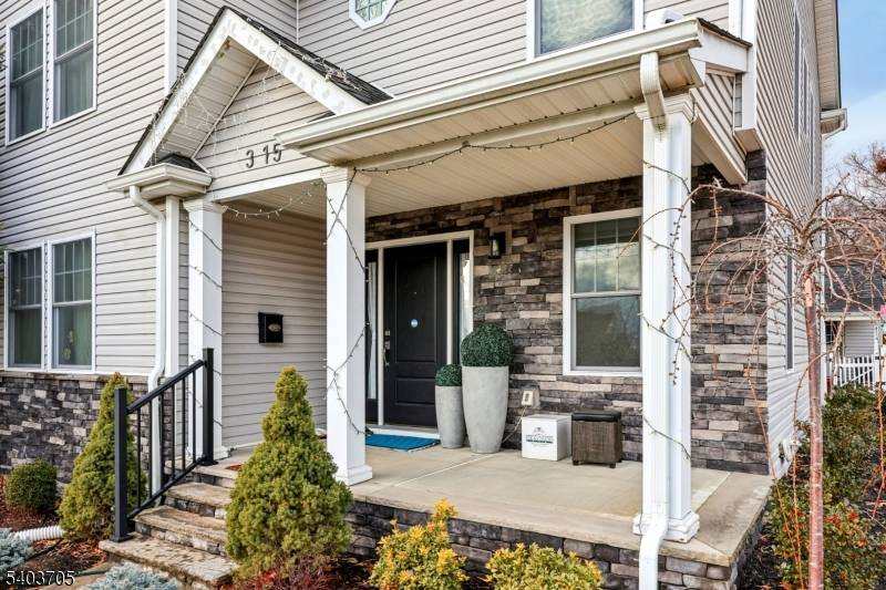 Fair Lawn Boro, NJ 07410,3-15 Lyons Ave