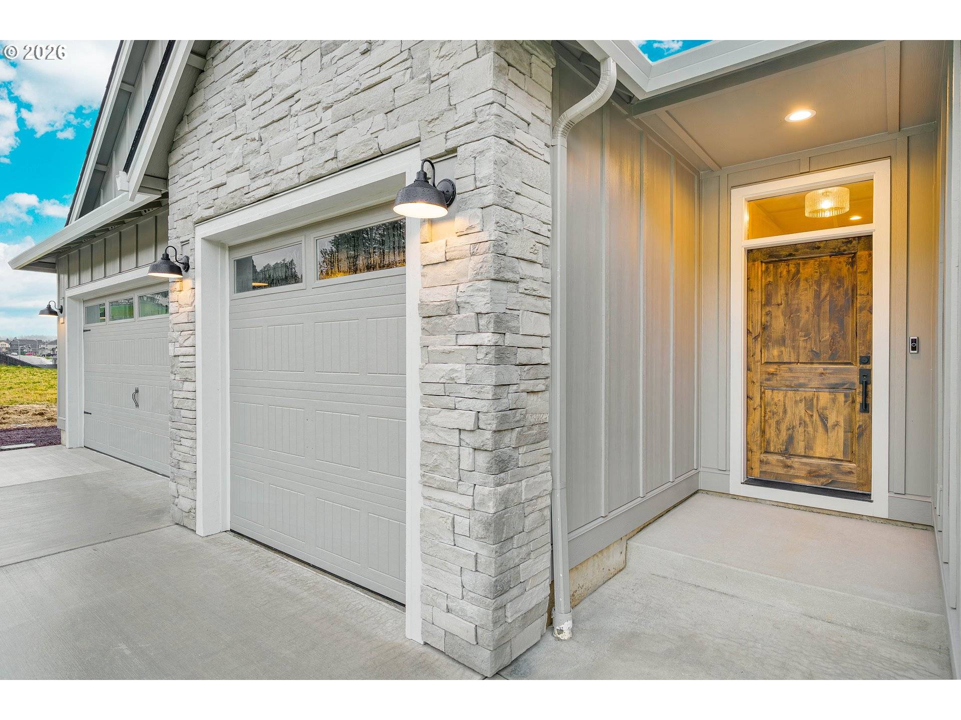 La Center, WA 98629,516 W 20TH WAY