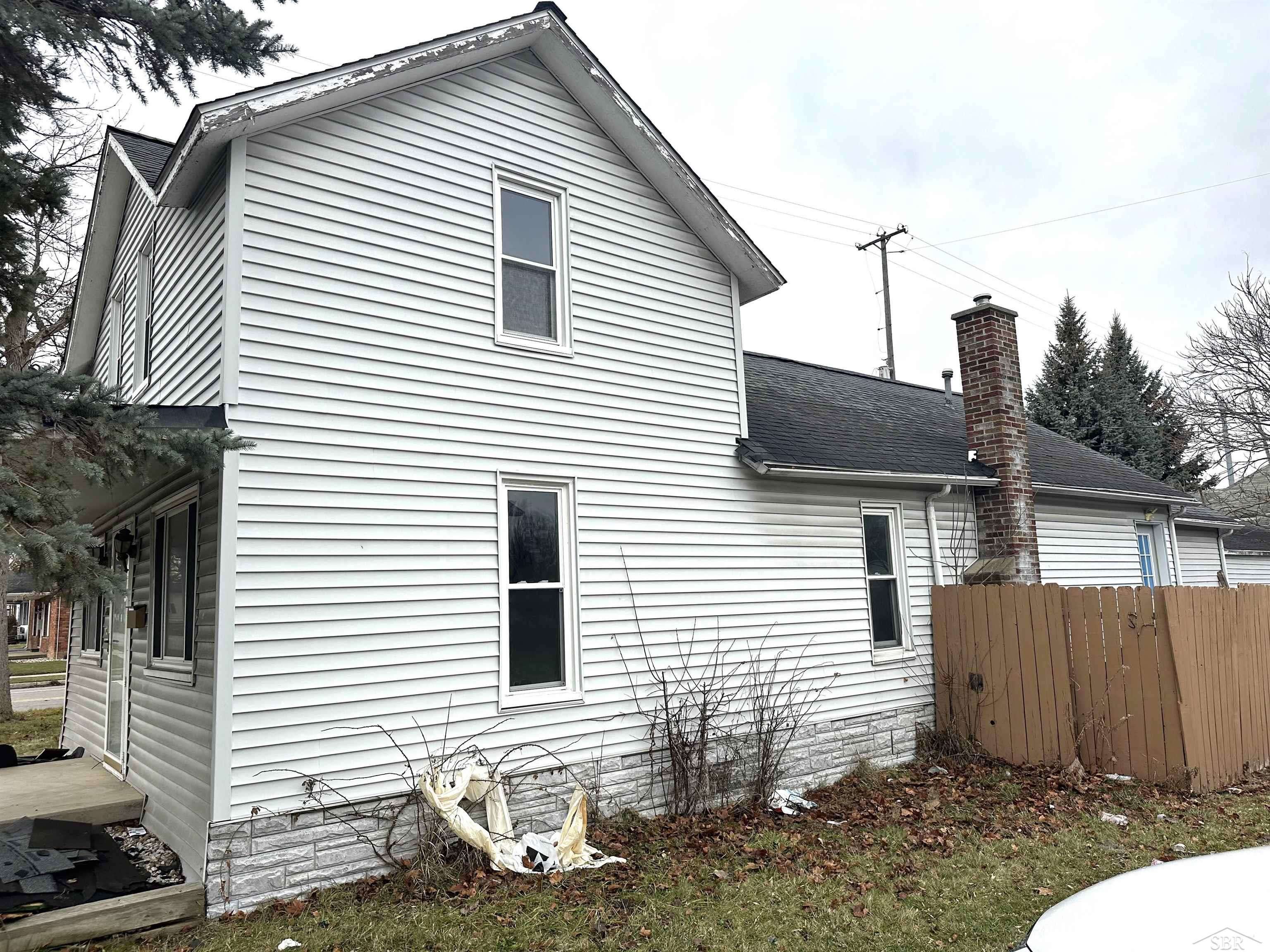 Saginaw, MI 48602,2226 State ST