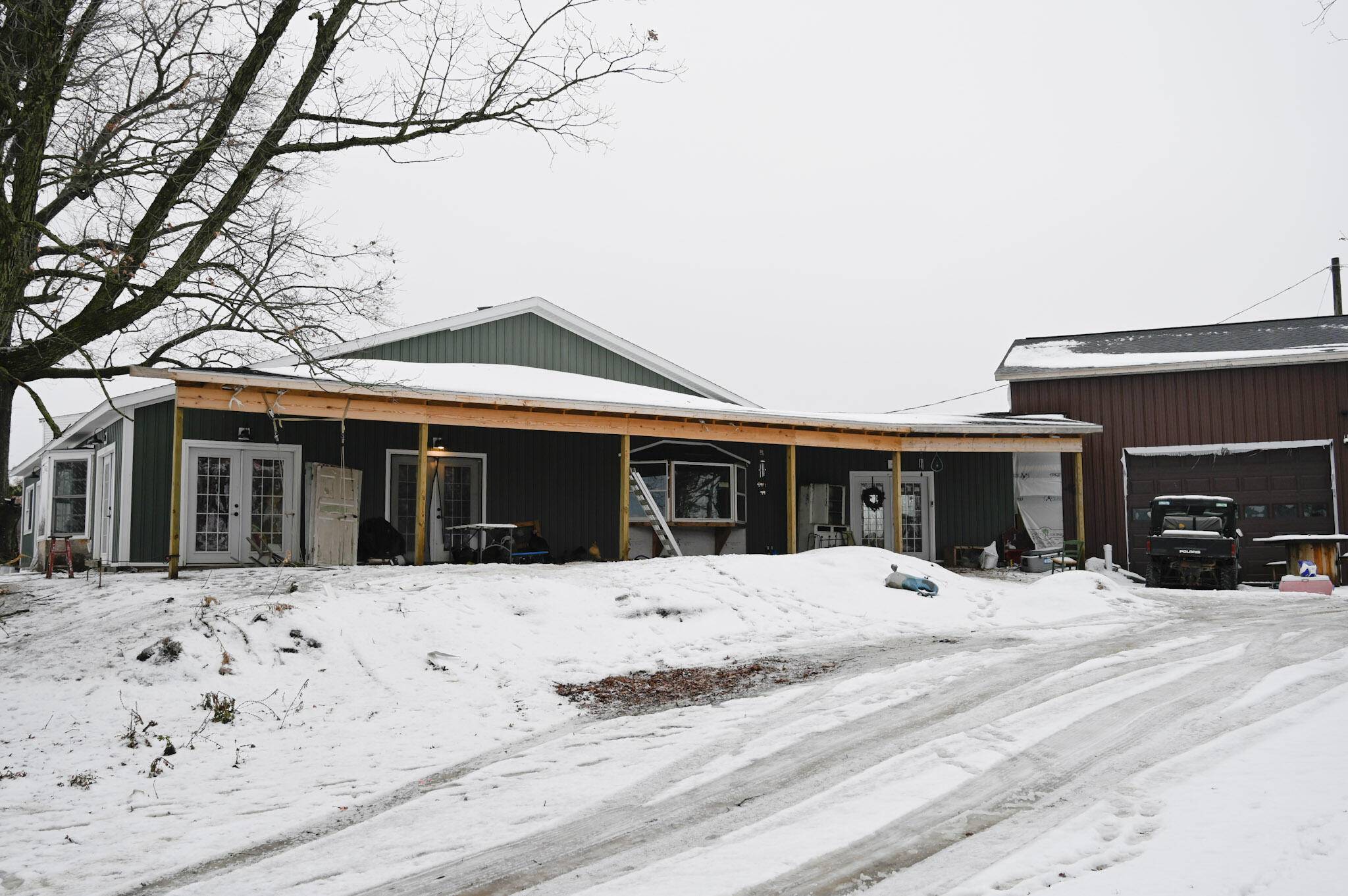 Lake, MI 48632,8492 Gibson AVE