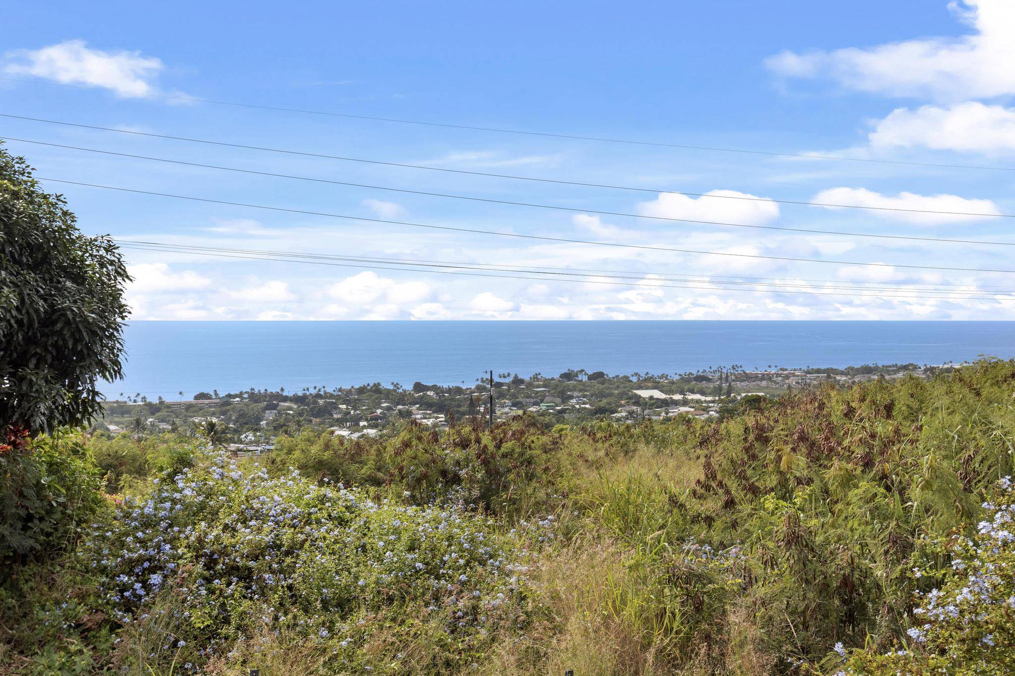 Kailua-kona, HI 96740,76-149 KAMEHAMALU ST