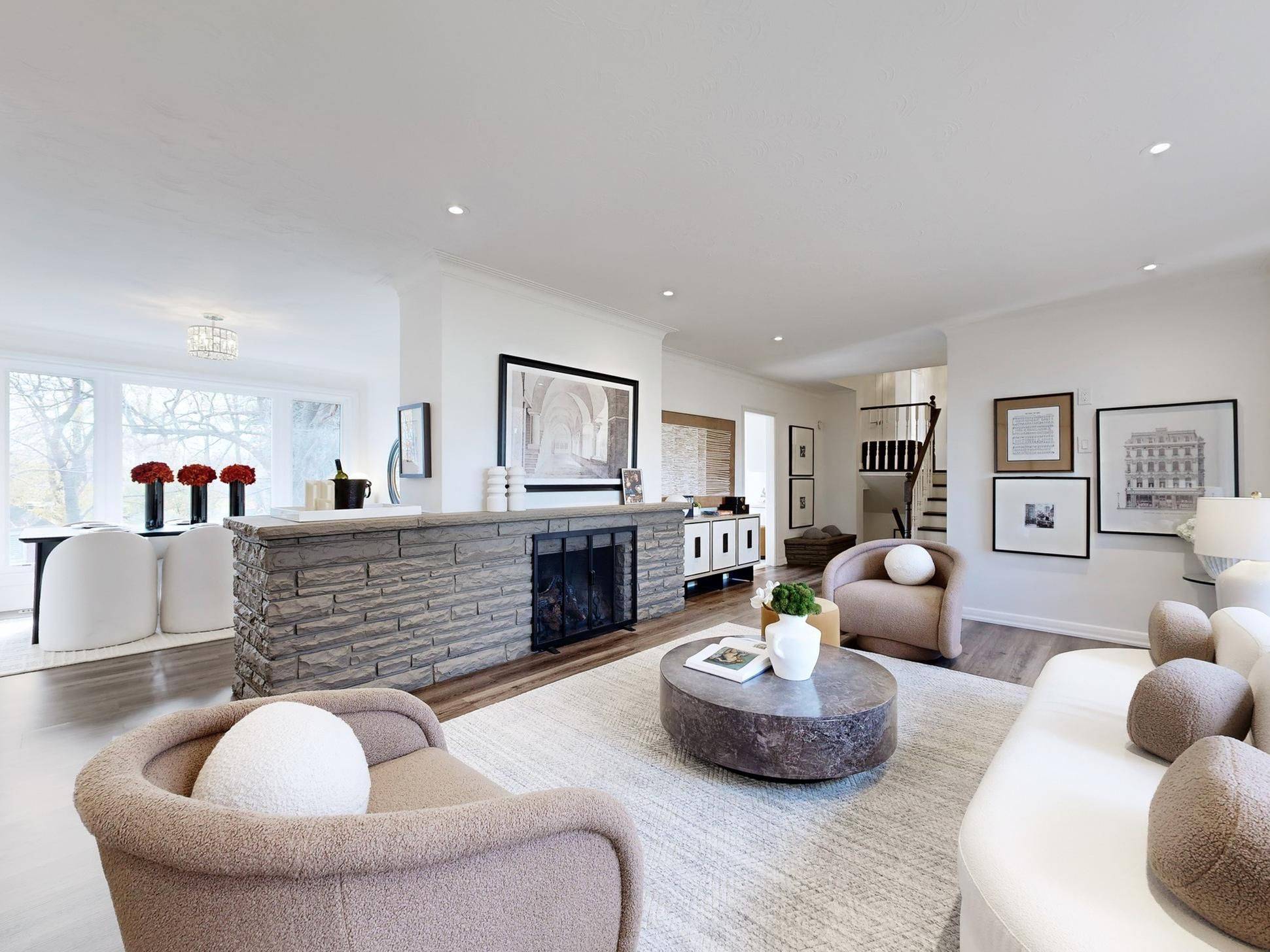 Toronto C12, ON M4N 1B4,537 Blythwood RD