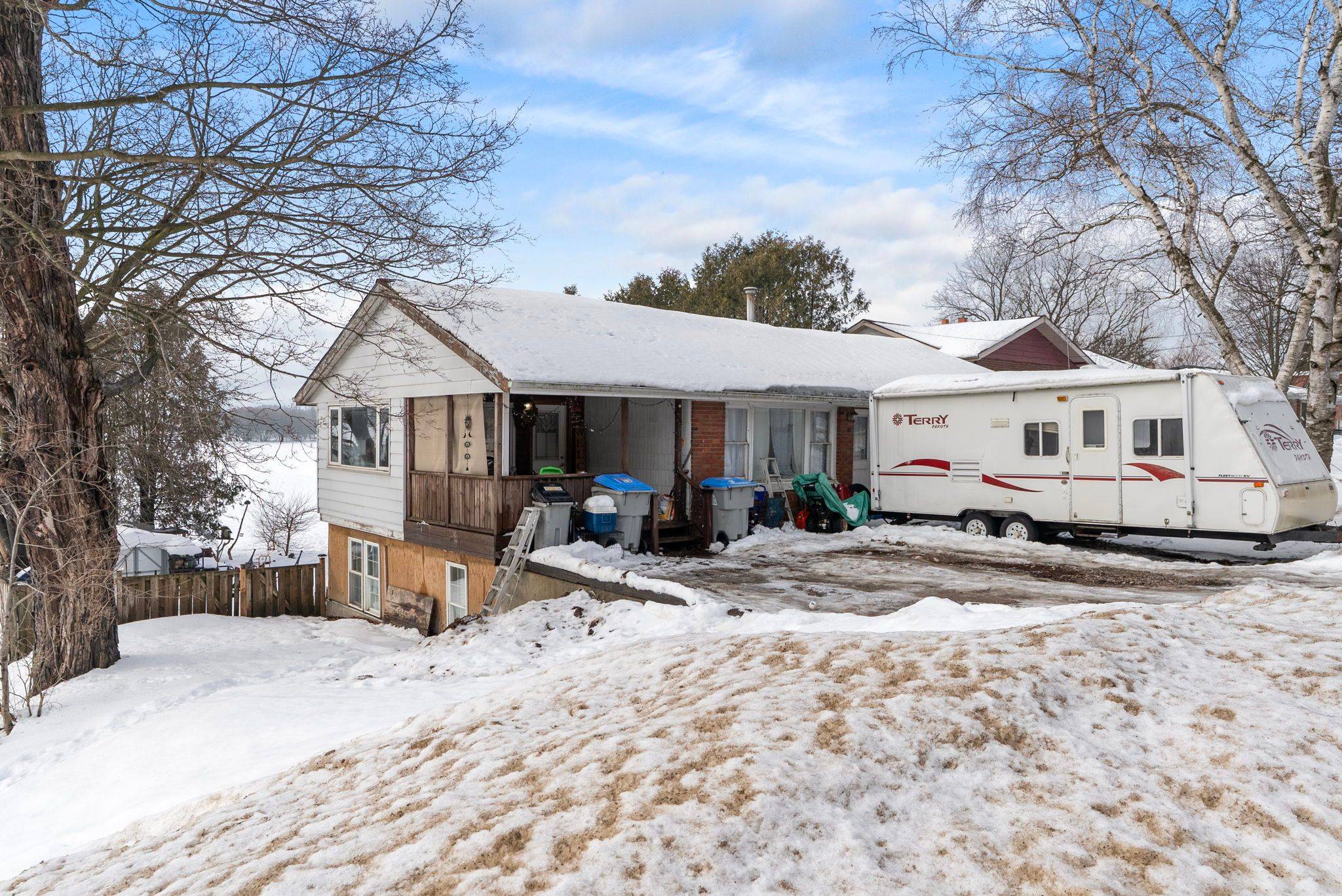 Huron East, ON N0K 1W0,117 Goderich ST E