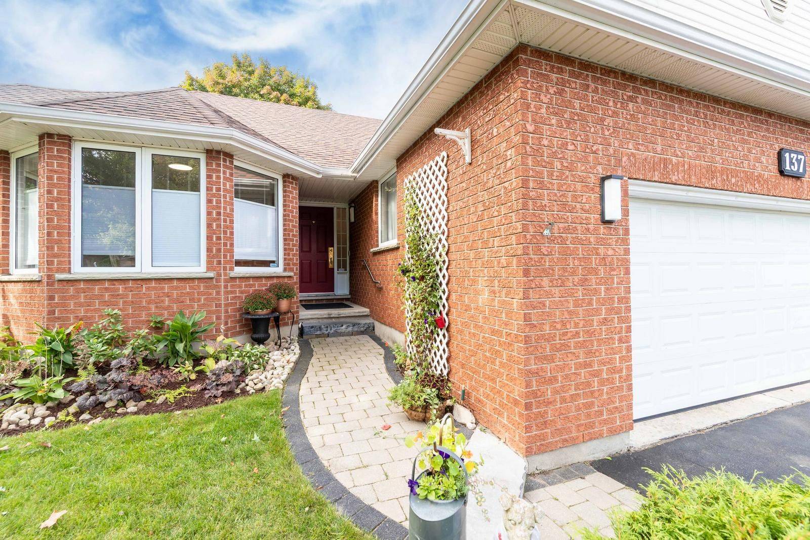 Guelph/eramosa, ON N0B 2K0,137 Lou's BLVD