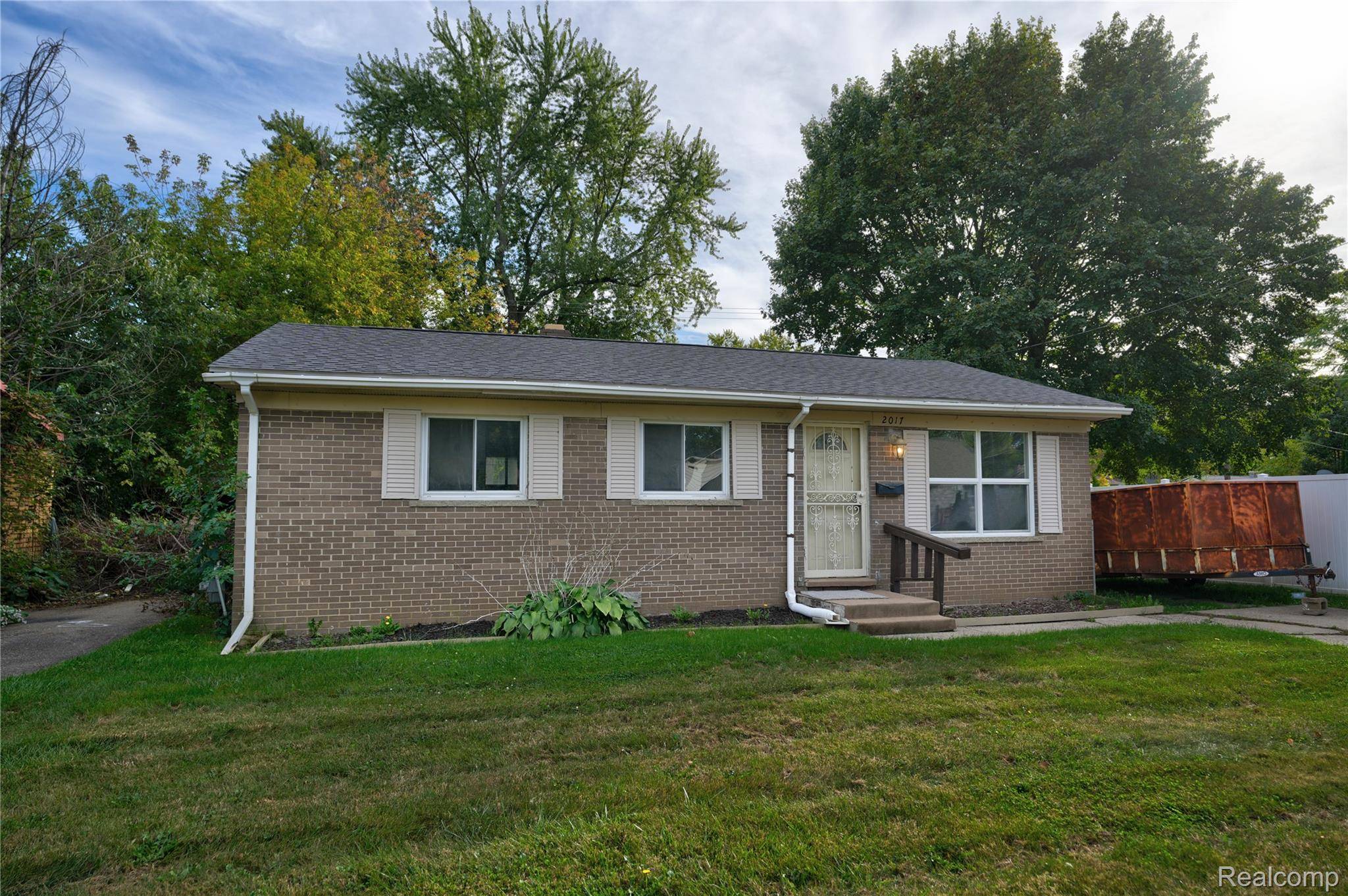 Flint, MI 48504,2017 Chateau DR