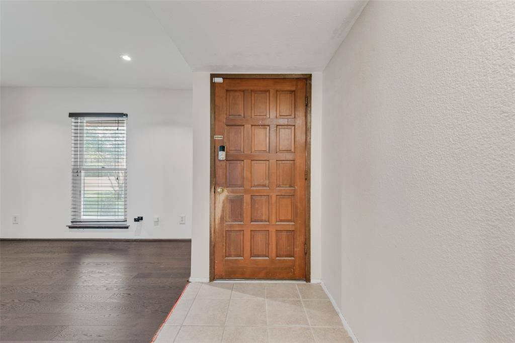 Dallas, TX 75228,8515 Baumgarten Drive