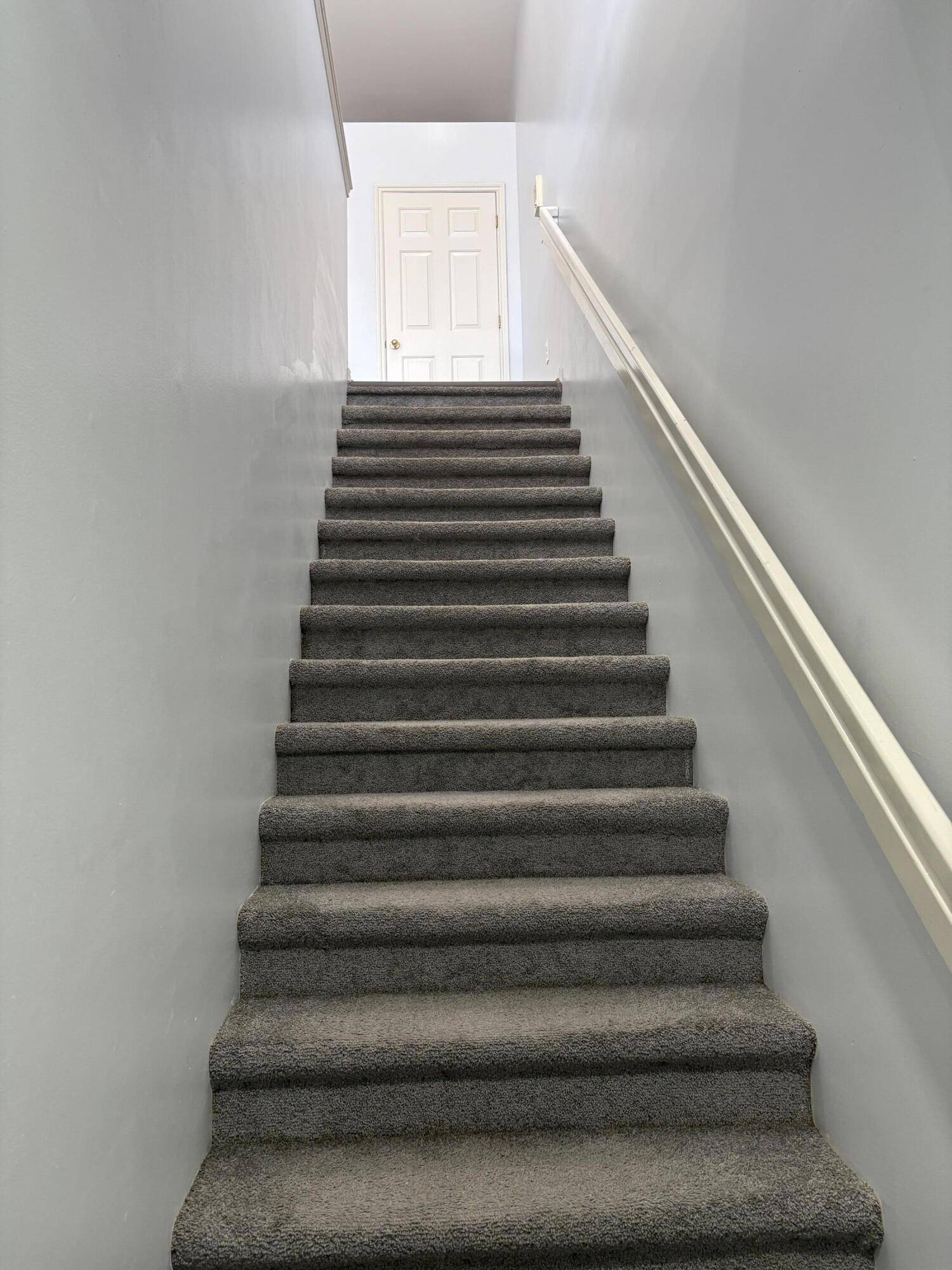 Detroit, MI 48215,13335 St Ervin AVE #21