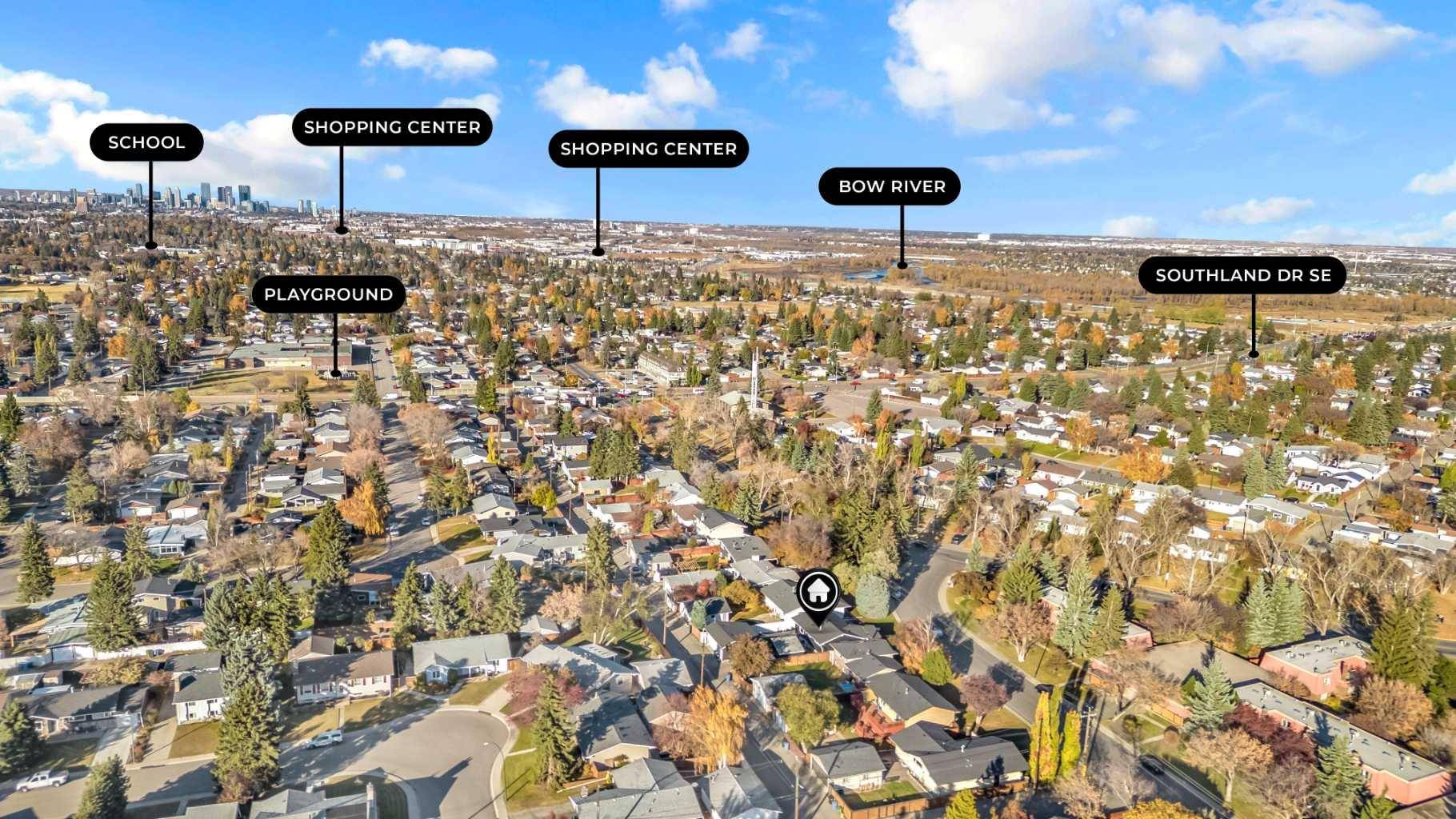 Calgary, AB T2J 1P4,10012 Willowview RD SE