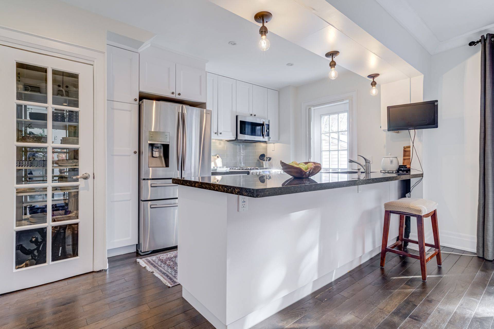 Toronto C04, ON M4R 1P4,229 Glengrove AVE W