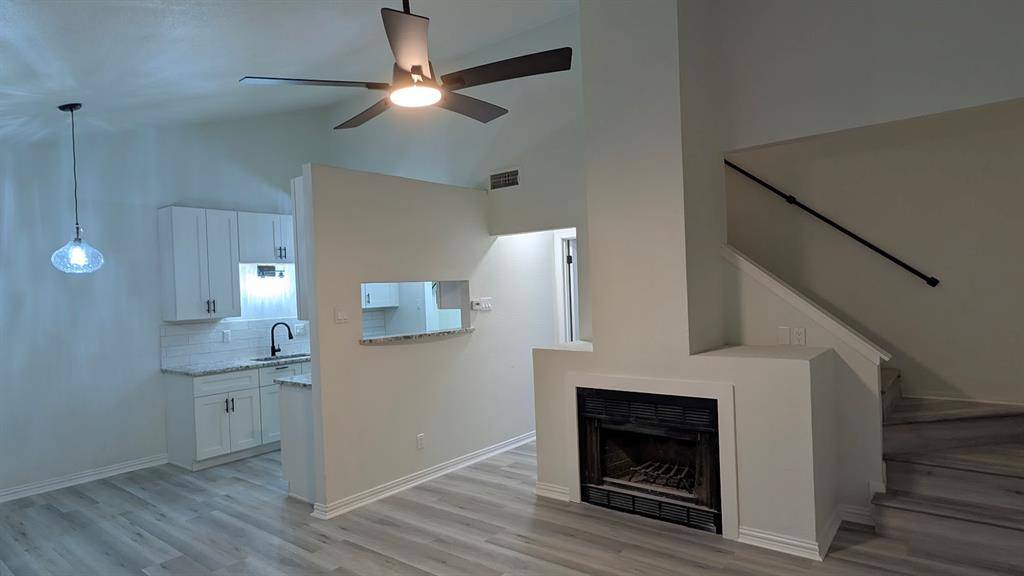 Carrollton, TX 75006,2240 Tarpley Road #92