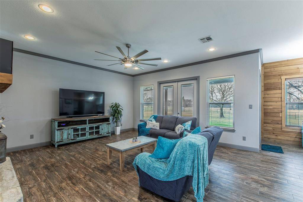 Mcgregor, TX 76657,308 Wildflower