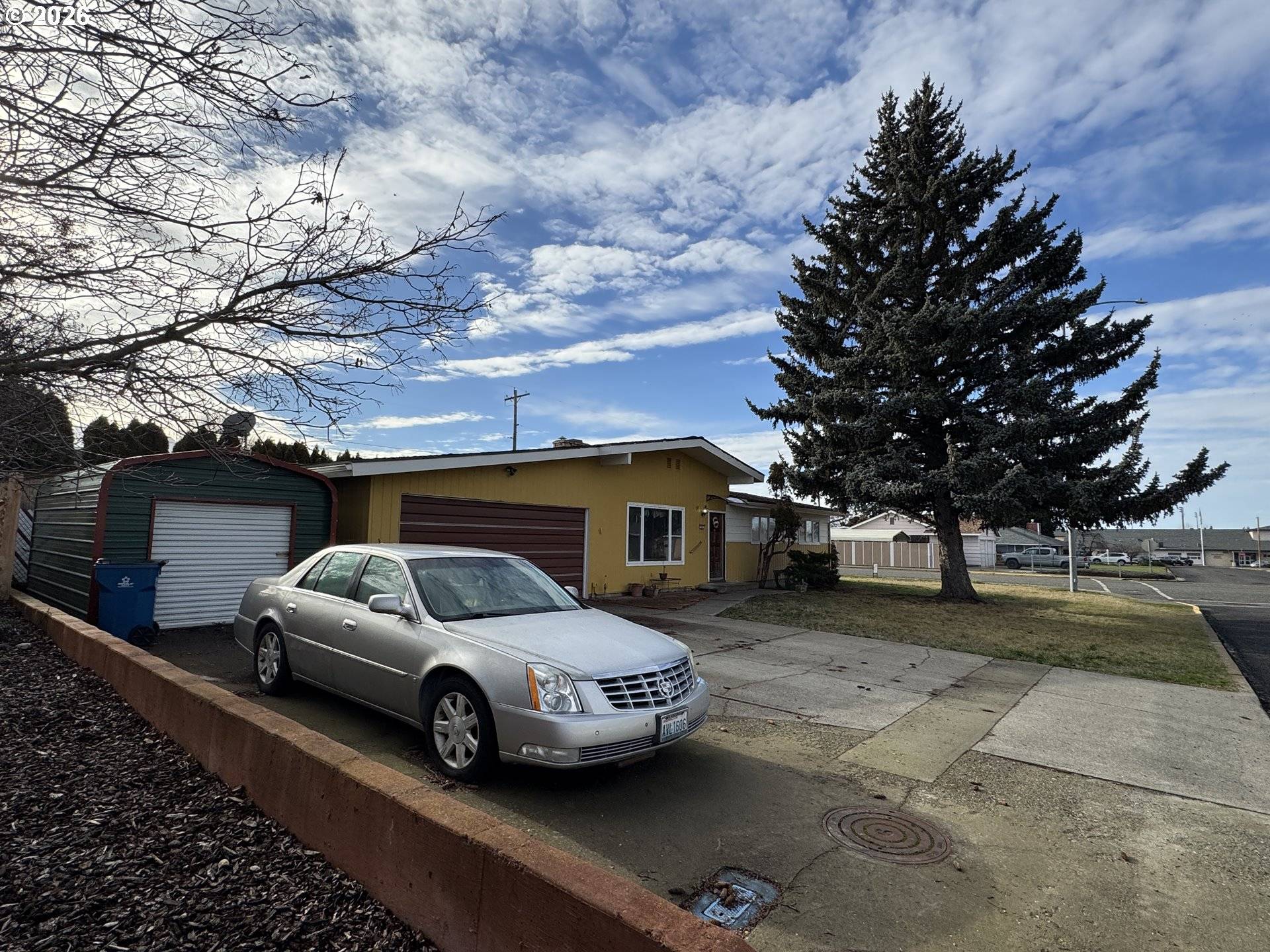 Goldendale, WA 98620,702 ELM DR