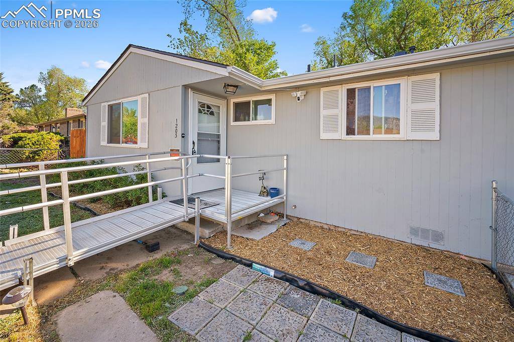 Colorado Springs, CO 80906,1203 Burnham ST
