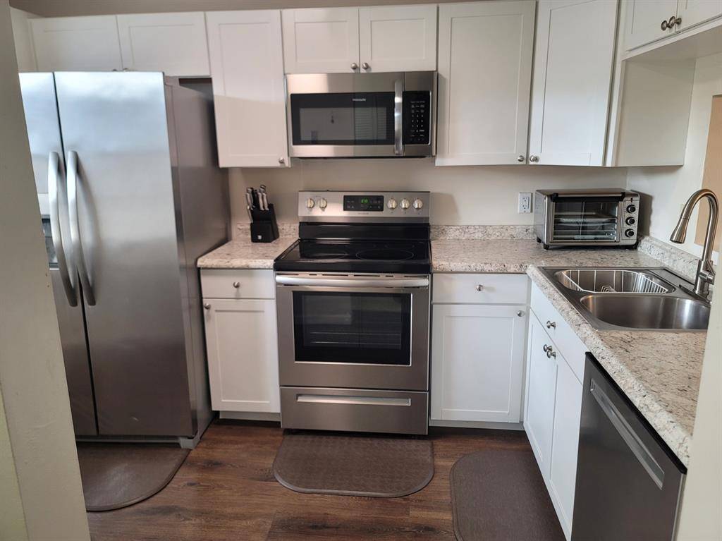 Lauderhill, FL 33319,3774 Inverrary Blvd #P202