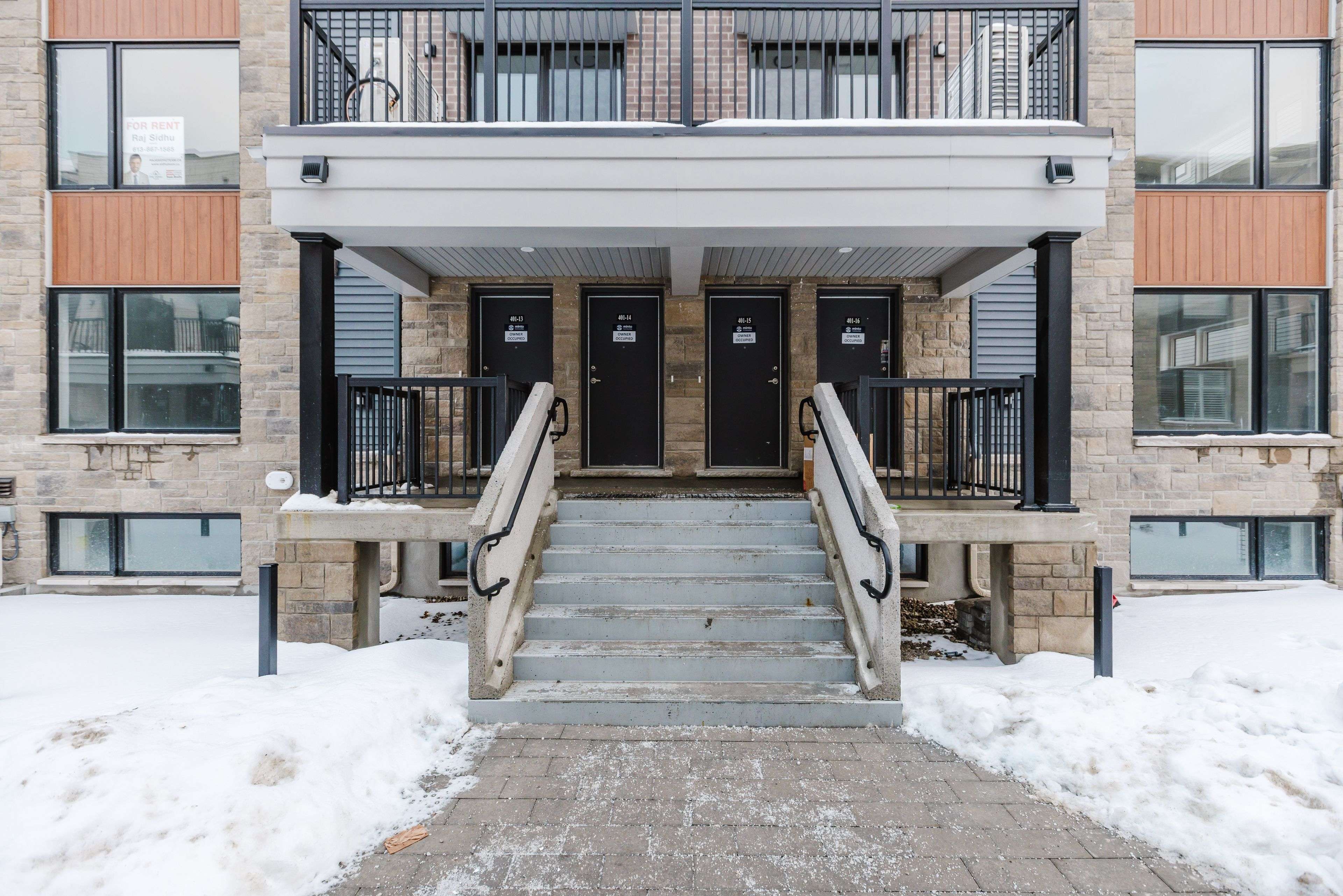 Barrhaven, ON K2J 5W2,401 Glenroy Gilbert DR #14