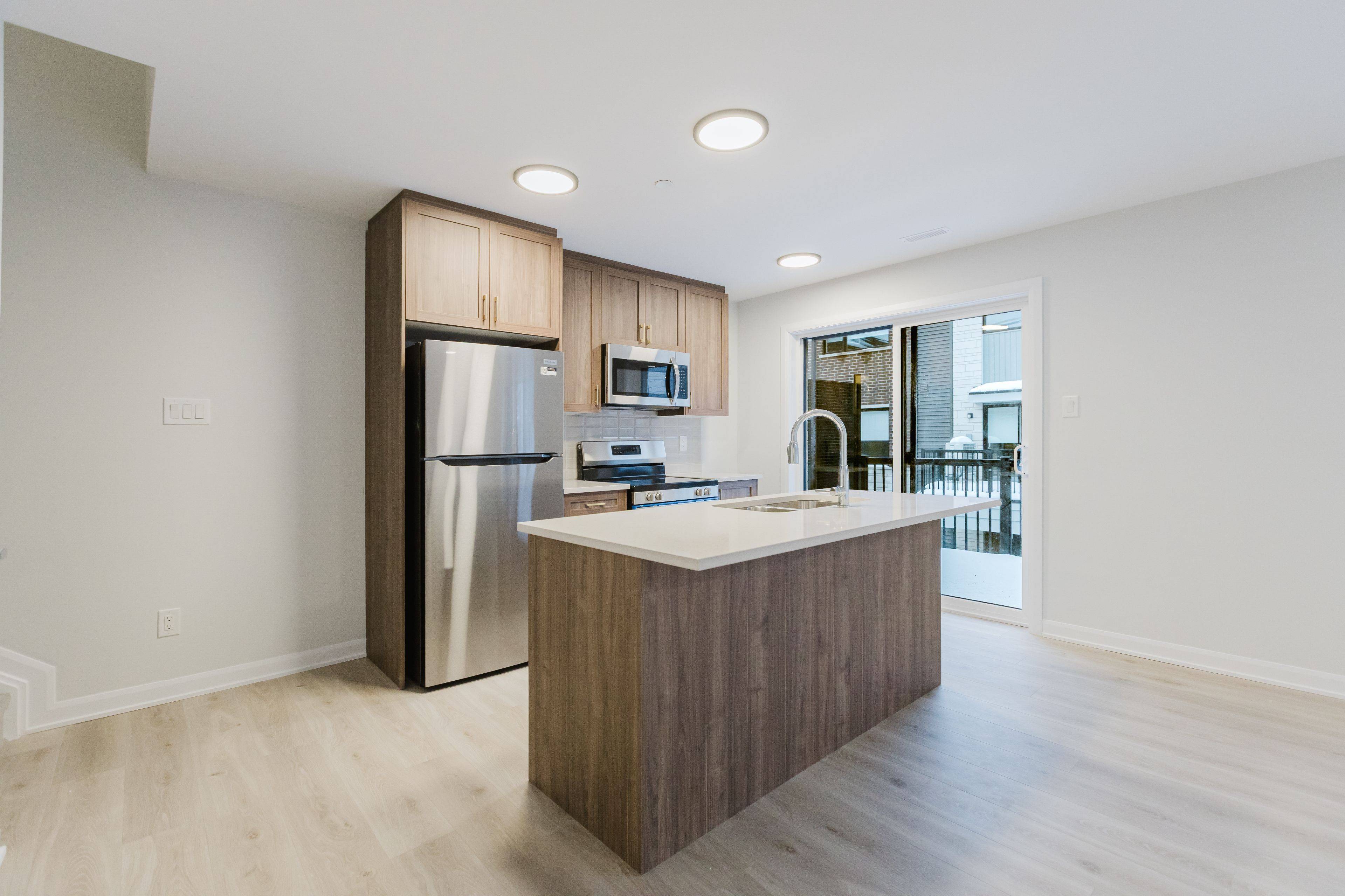 Barrhaven, ON K2J 5W2,401 Glenroy Gilbert DR #14