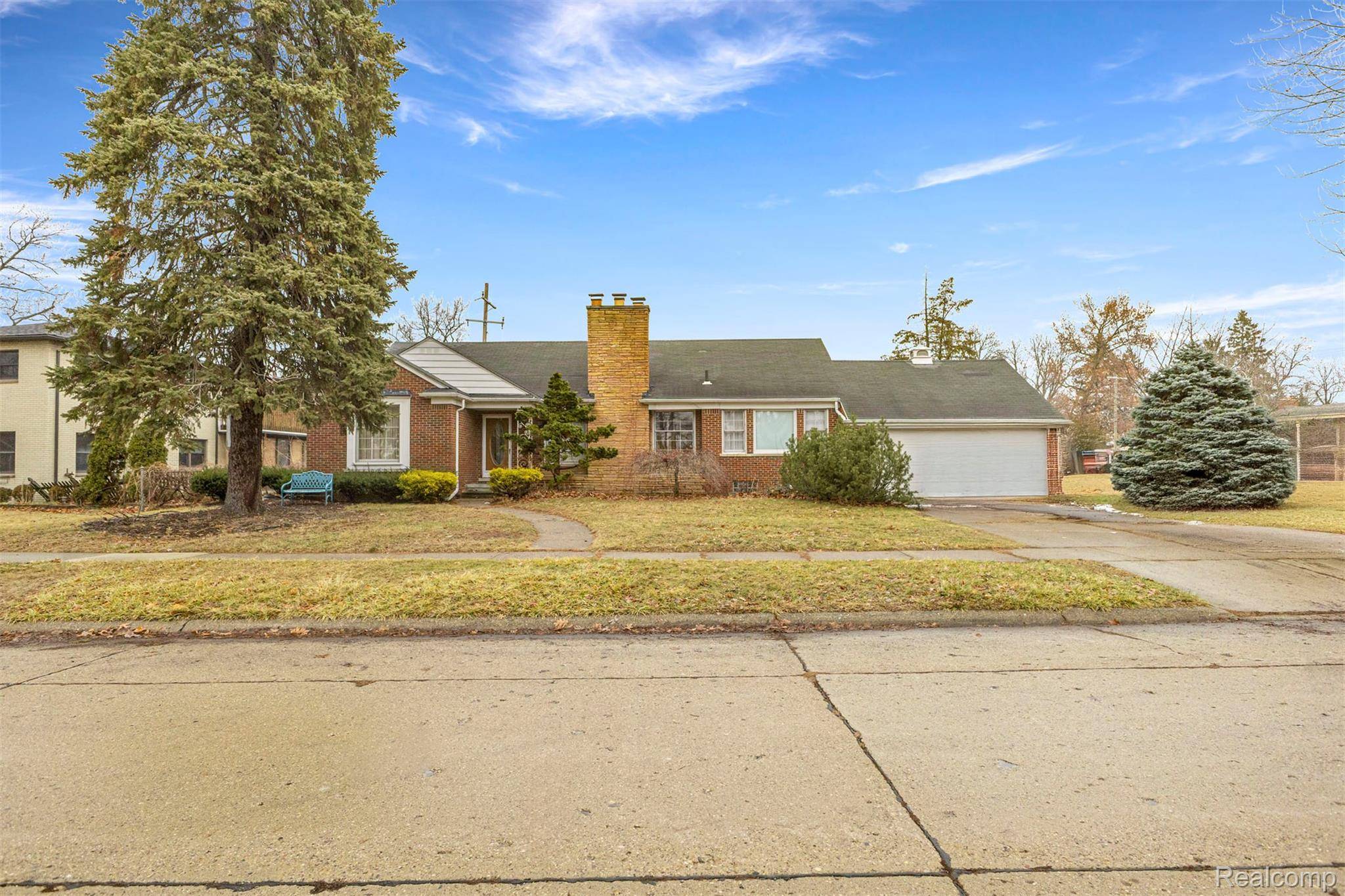 Dearborn, MI 48128,22028 Watsonia ST