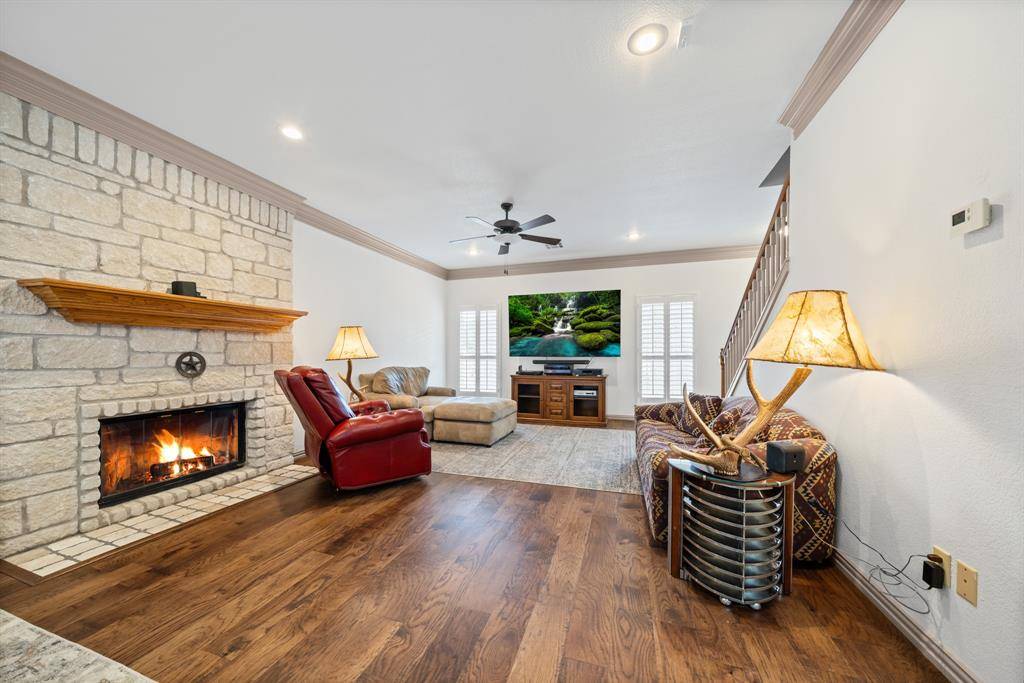 Whitney, TX 76692,15084 Golf Drive