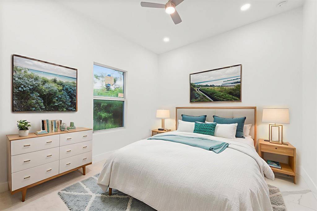 Fort Lauderdale, FL 33311,2407 NW 8th st