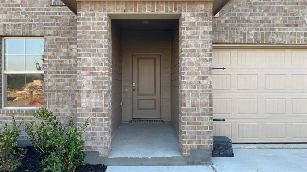 Cleburne, TX 76033,521 MARSH Street