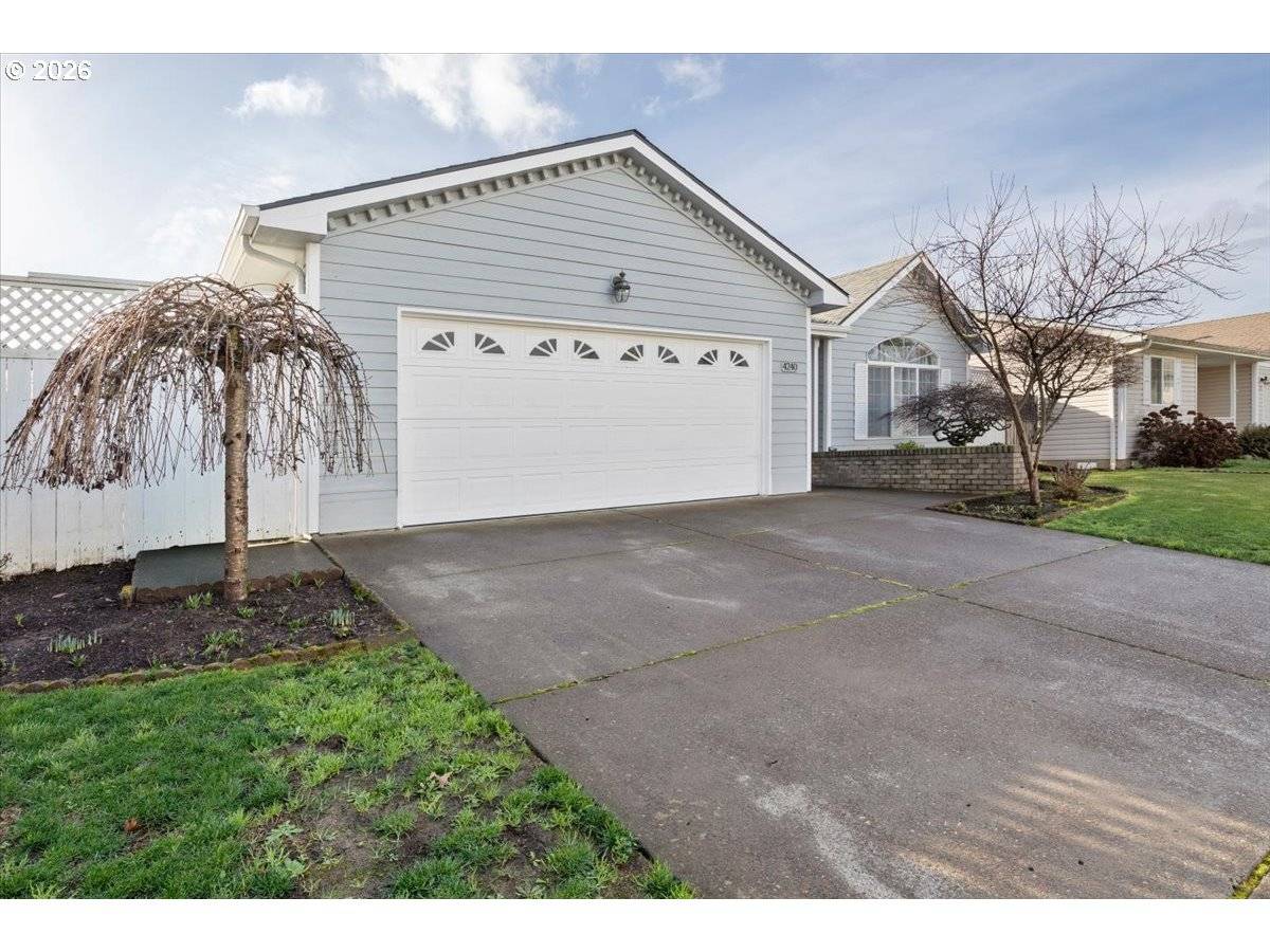 Salem, OR 97305,4240 NE PAINTBRUSH CT